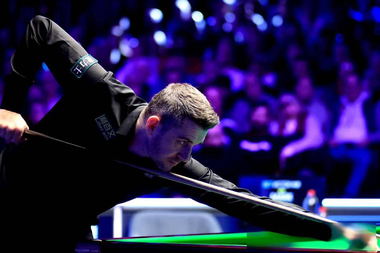 荣膺本赛季 荣膺本赛季