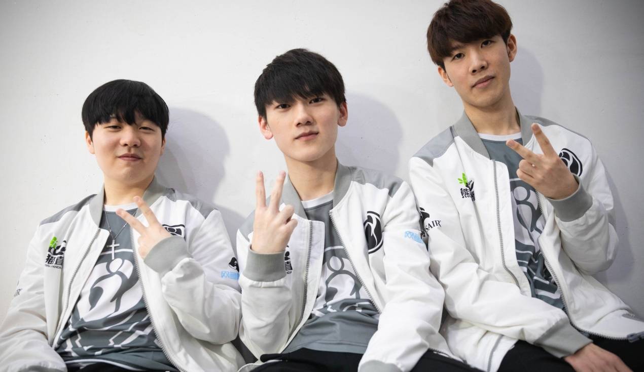 的掌控来逐 的掌控来逐