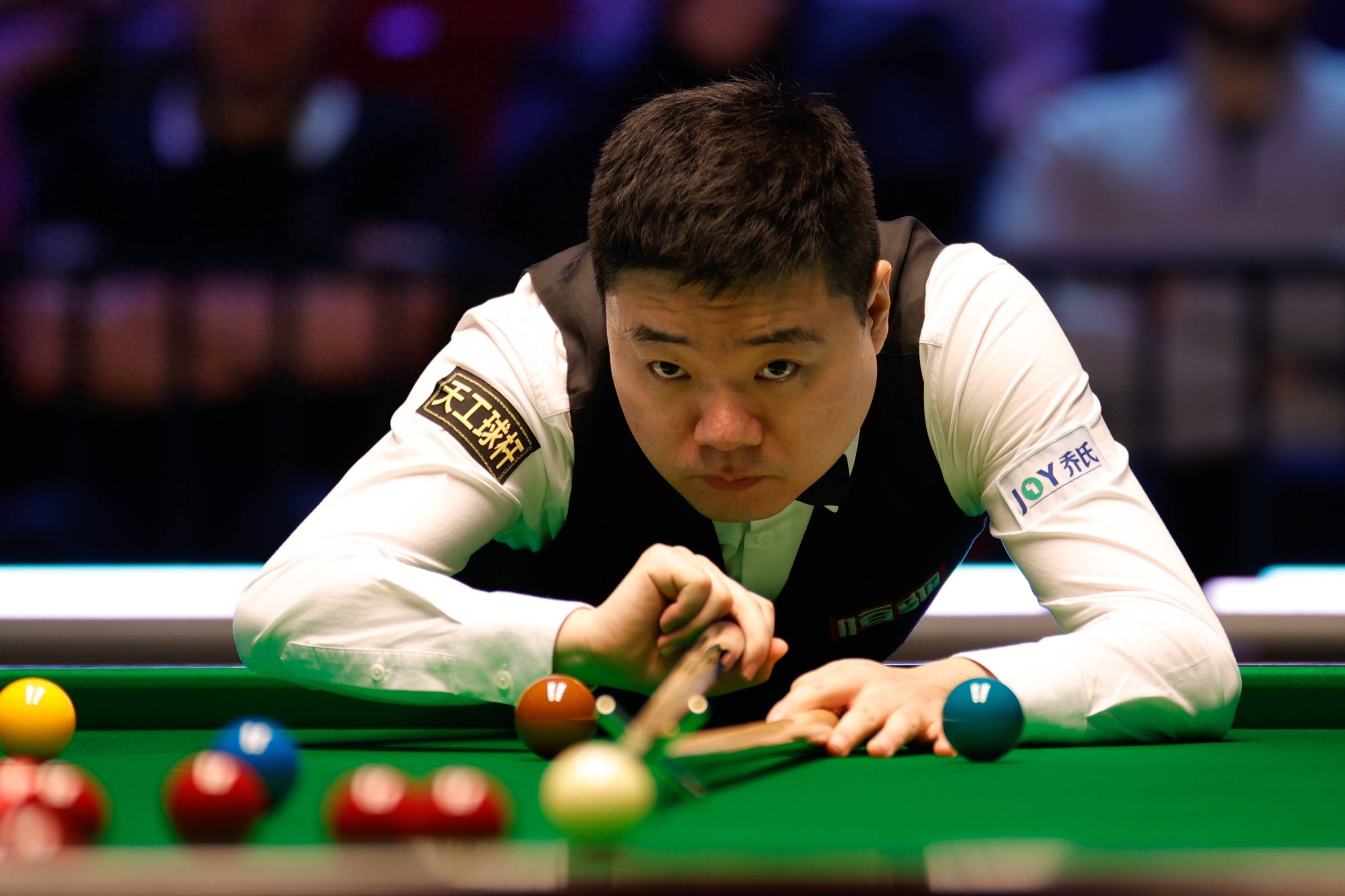 过持球人外 过持球人外