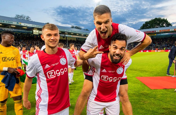 WTT多哈男单签位：向鹏首轮对阵张本智和